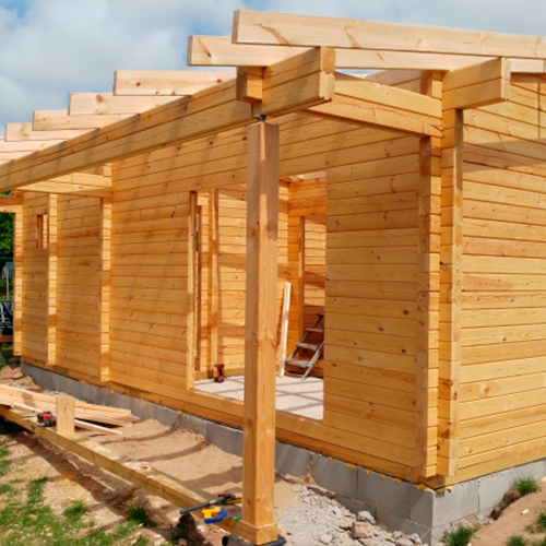 Cabañas de madera en construcción